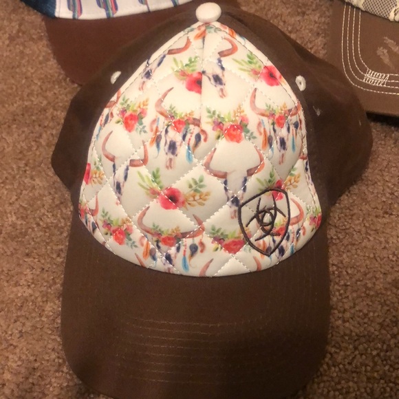 Women’s Ariat Hats - Picture 2 of 7